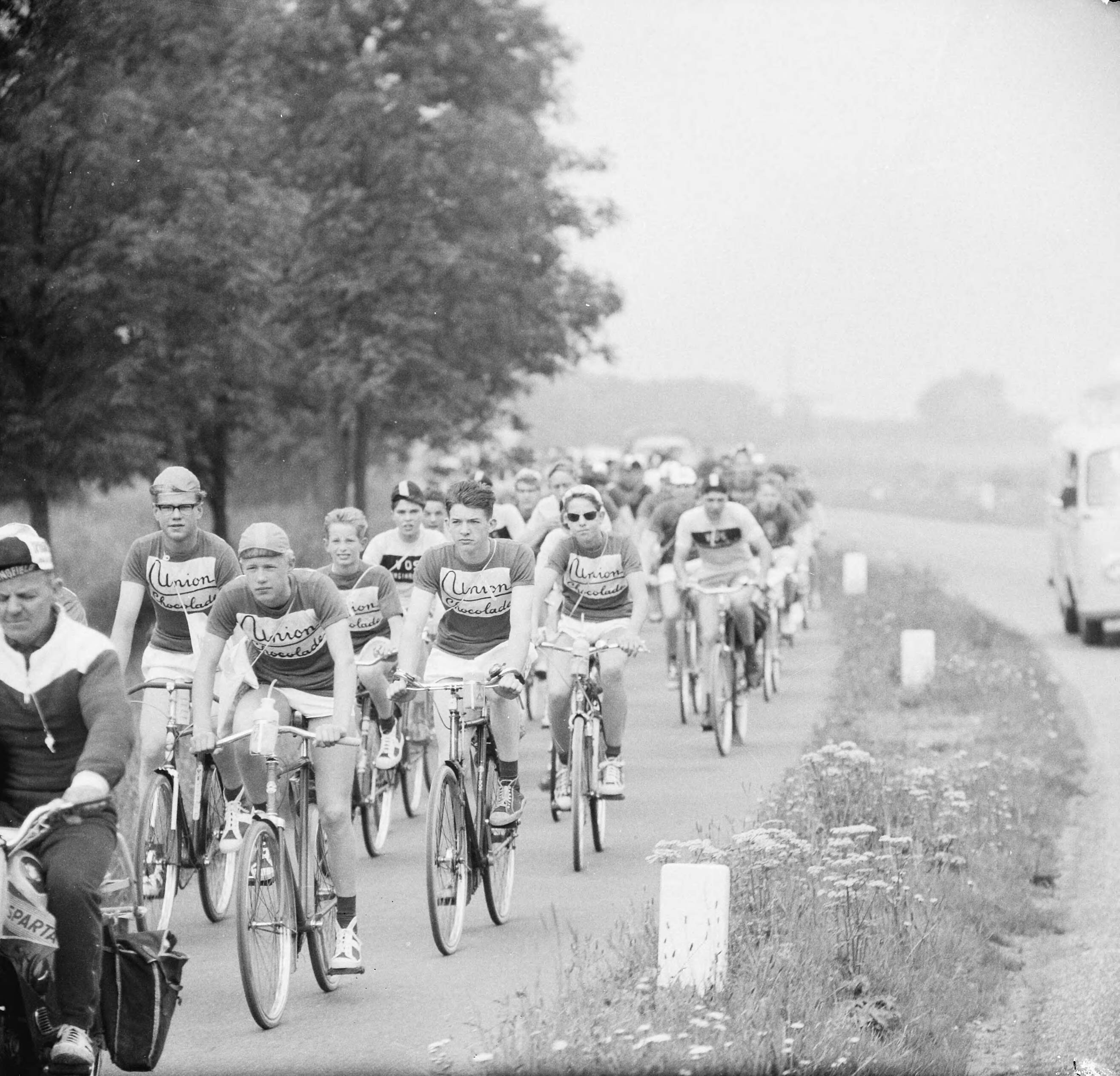Fotocollectie Anefo — Muggenronde gestart te Haarlem — Foto: Nijs, Jac. de / Anefo. Licentie: Set B: Rechtenvrij / Publiek Domein. Bron: Nationaal Archief. http://hdl.handle.net/10648/ad7955d0-d0b4-102d-bcf8-003048976d84