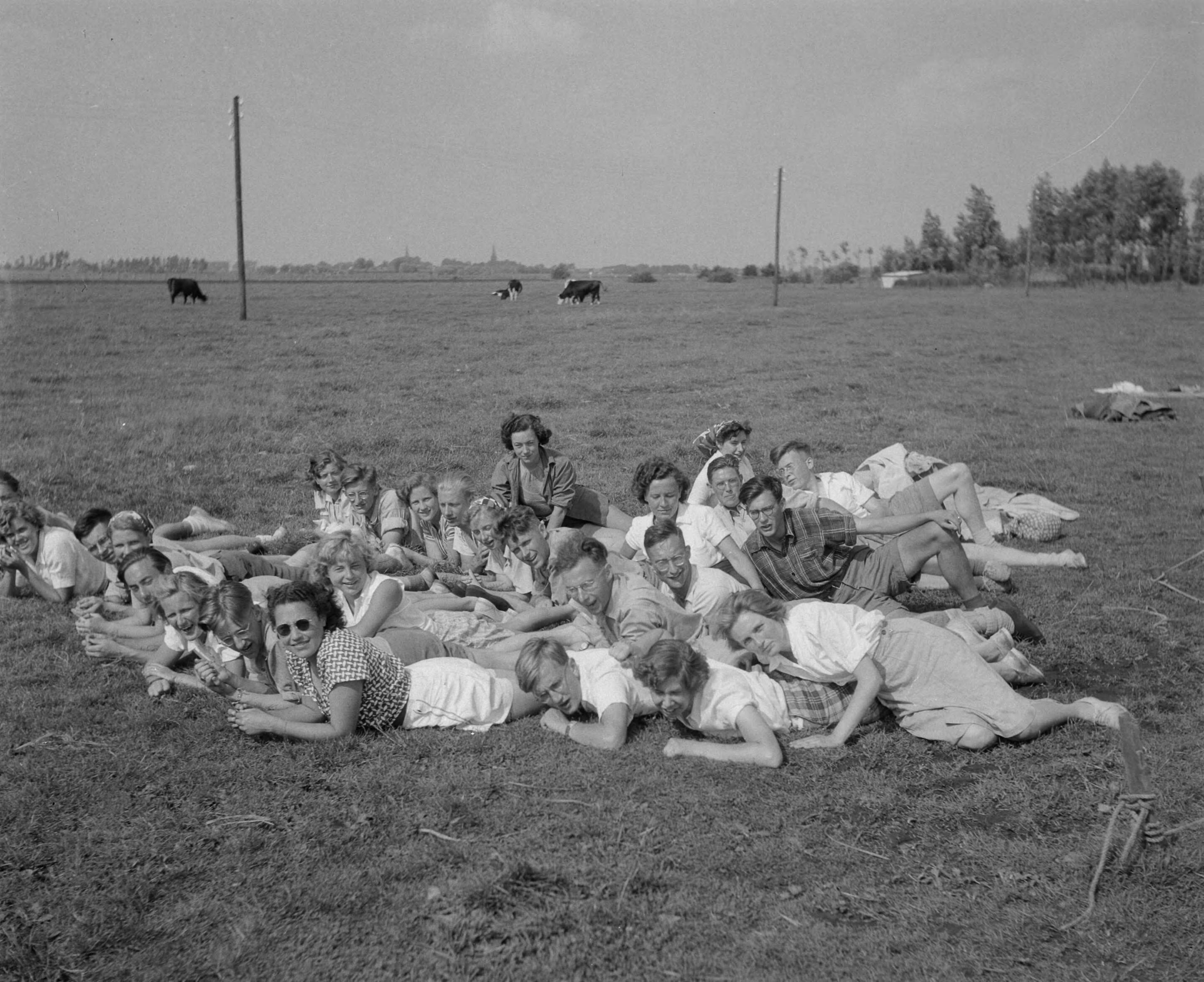 VCJC kamp Vinkeveen — Foto: Oorschot, […] van / Anefo. — Licentie: Set B: Rechtenvrij / Publiek Domein. Bron: Nationaal Archief. http://hdl.handle.net/10648/a8dd289e-d0b4-102d-bcf8-003048976d84