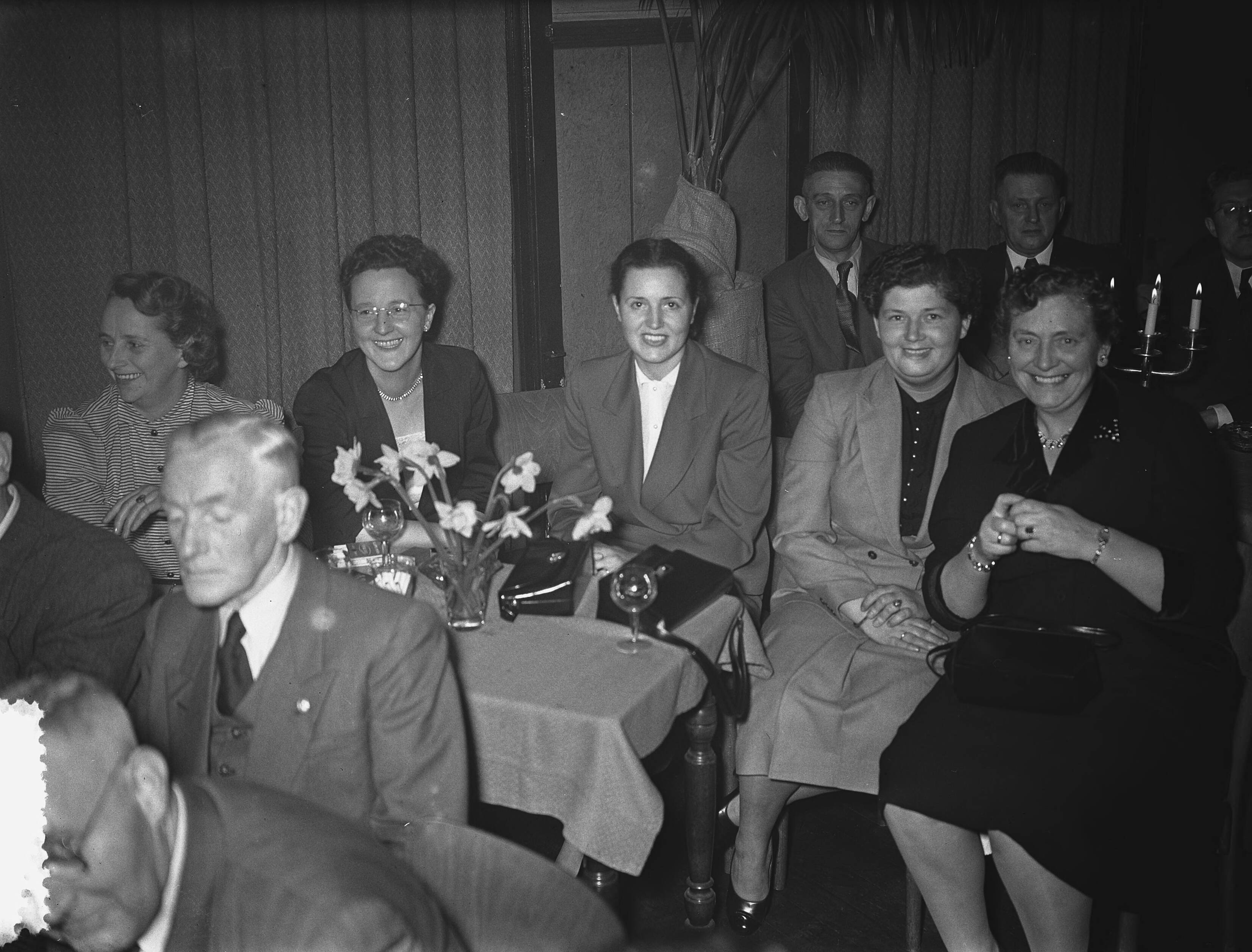 50-jarig jubileum van voetbalvereniging ZFC — Foto: Bilsen, Joop van / Anefo. — Licentie: Set B: Rechtenvrij / Publiek Domein. Bron: Nationaal Archief. http://hdl.handle.net/10648/a91f81a8-d0b4-102d-bcf8-003048976d84