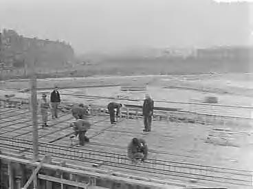 Fotocollectie Anefo — Minister ir. H.B.J. Witte bezoekt woningbouw Rijswijk — Foto: Bilsen, Joop van / Anefo. Licentie: Set B: Rechtenvrij / Publiek Domein. Bron: Nationaal Archief. http://hdl.handle.net/10648/a956d4a0-d0b4-102d-bcf8-003048976d84