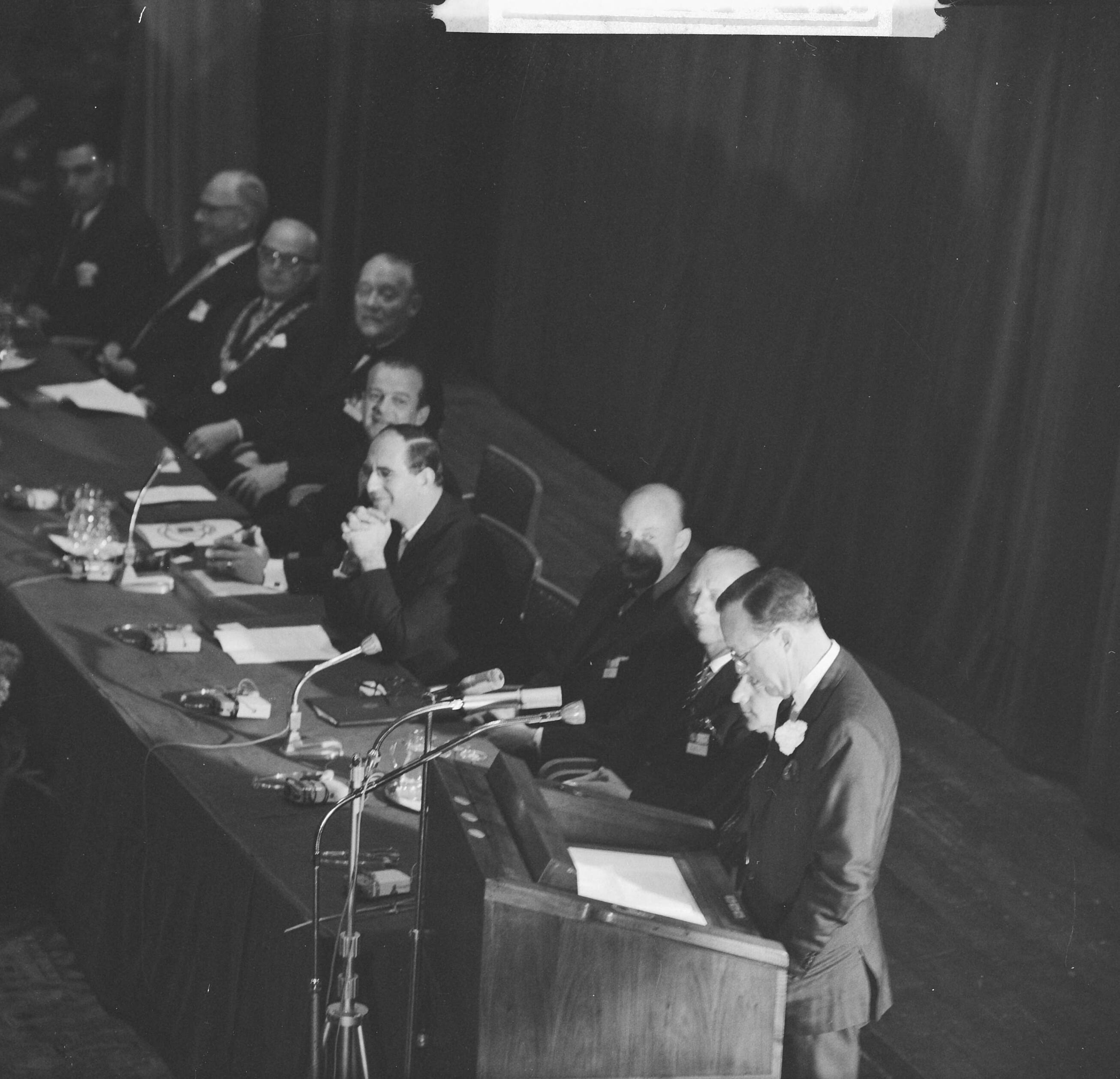 Fotocollectie Anefo — Prins Bernhard opende het het 5e internationale congres Marketing and Distribution in het Kurhaus te Scheveningen — Foto: Nijs, Jac. de / Anefo. Licentie: Set B: Rechtenvrij / Publiek Domein. Bron: Nationaal Archief. http://hdl.handle.net/10648/aa0c5032-d0b4-102d-bcf8-003048976d84