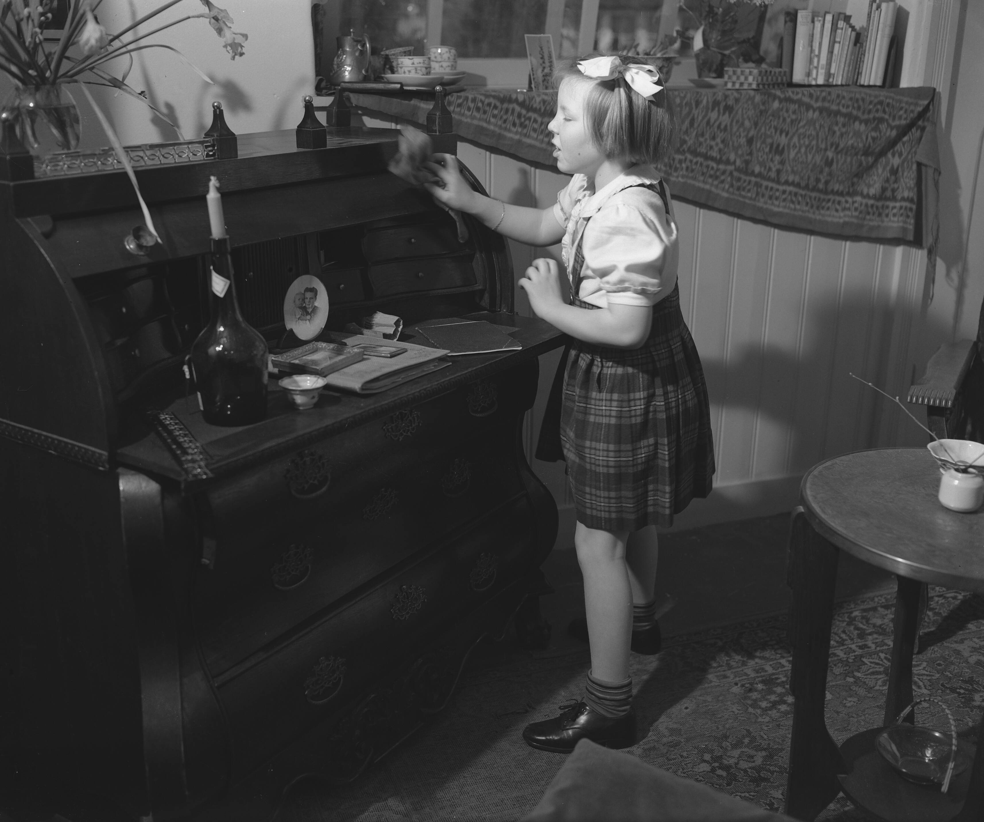 Fotocollectie Anefo — Kindergemeenschap. "De Werkplaats" van Kees Boeke. [Prinses Beatrixm] — Foto: Breijer, Charles / Anefo. Licentie: Set B: Rechtenvrij / Publiek Domein. Bron: Nationaal Archief. http://hdl.handle.net/10648/a89a9bd2-d0b4-102d-bcf8-003048976d84