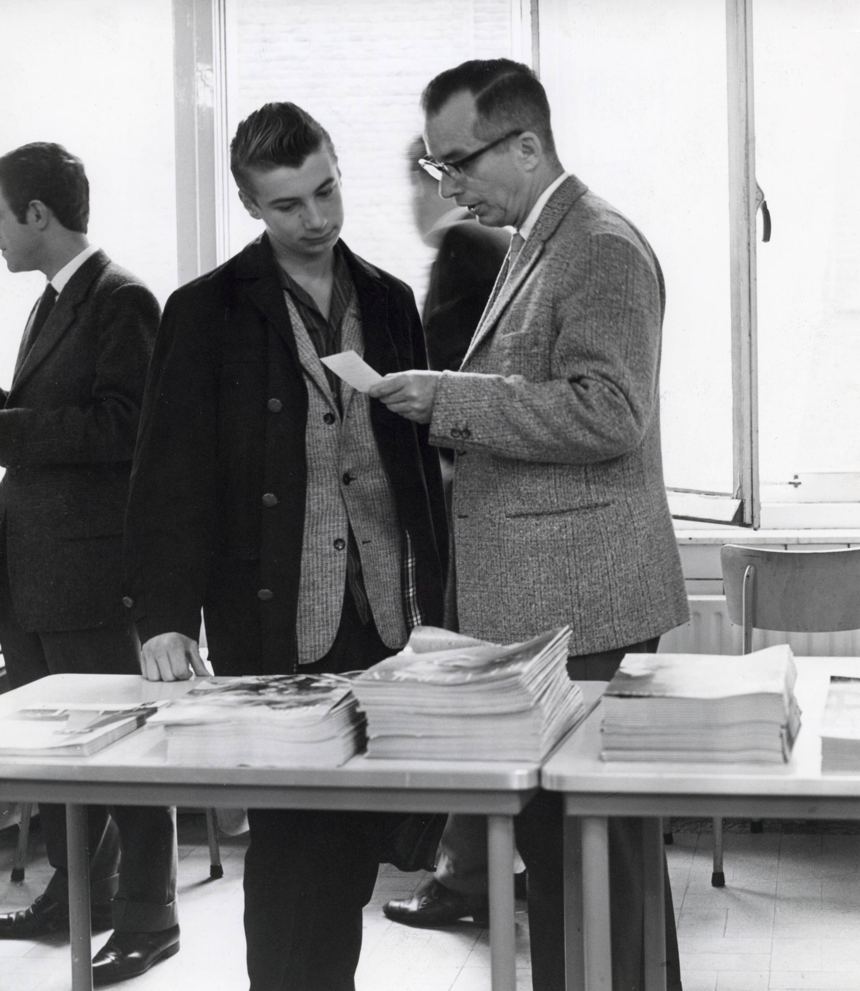Collectie nader te bepalen — [Serie: Spaarnestad bedrijfsvoering] — Foto: Fotograaf Onbekend / Fotobureau onbekend / Spaarnestad Photo (05887). Licentie: Set B: Rechtenvrij / Publiek Domein. Bron: Nationaal Archief. http://hdl.handle.net/10648/35429da6-4163-a382-e063-6df0900a6686