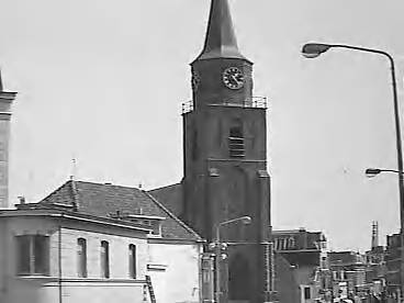 Fotocollectie Rijksvoorlichtingsdienst Eigen — Scheveningen. Oude Kerk — Foto: Schuurman, Ralph L. / RVD. Licentie: Set B: Rechtenvrij / Publiek Domein. Bron: Nationaal Archief. http://hdl.handle.net/10648/af6fa92a-d0b4-102d-bcf8-003048976d84