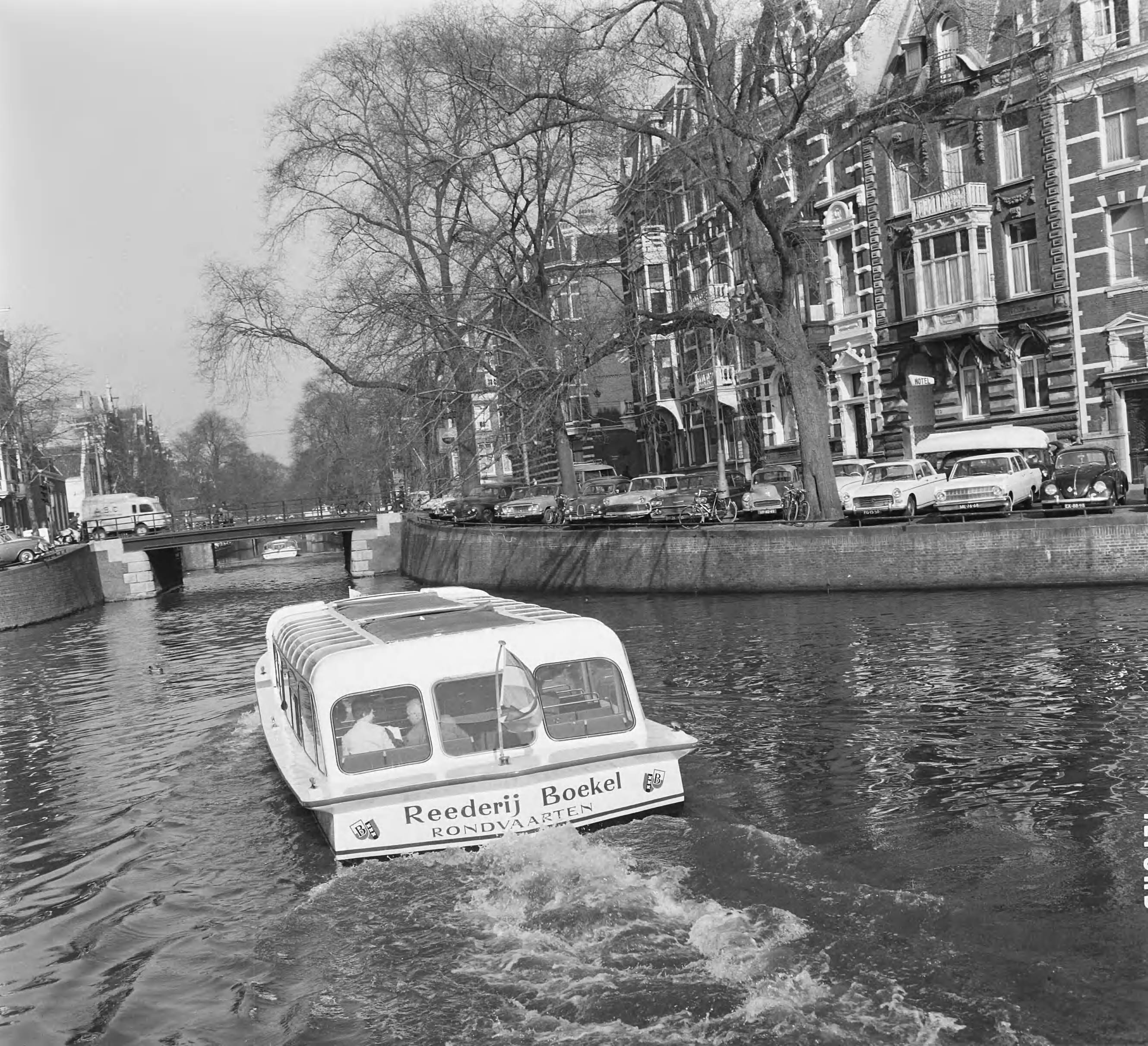 Fotocollectie Anefo — Opdracht Congresgebouw gemeente Den Haag — Foto: Nijs, Jac. de / Anefo. Licentie: Set B: Rechtenvrij / Publiek Domein. Bron: Nationaal Archief. http://hdl.handle.net/10648/aa637ac4-d0b4-102d-bcf8-003048976d84