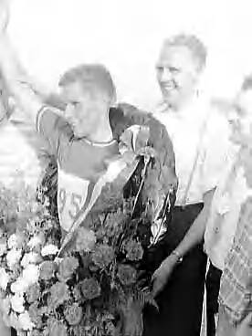 Fotocollectie Anefo — Derde en laatste rit op het circuit van Zandvoort om het kampioenschap van Nederlandse profs op de weg. Kampioen van Nederland Jef Lahaye — Foto: Behrens, Herbert F. / Anefo. Licentie: Set B: Rechtenvrij / Publiek Domein. Bron: Nationaal Archief. http://hdl.handle.net/10648/a9824180-d0b4-102d-bcf8-003048976d84