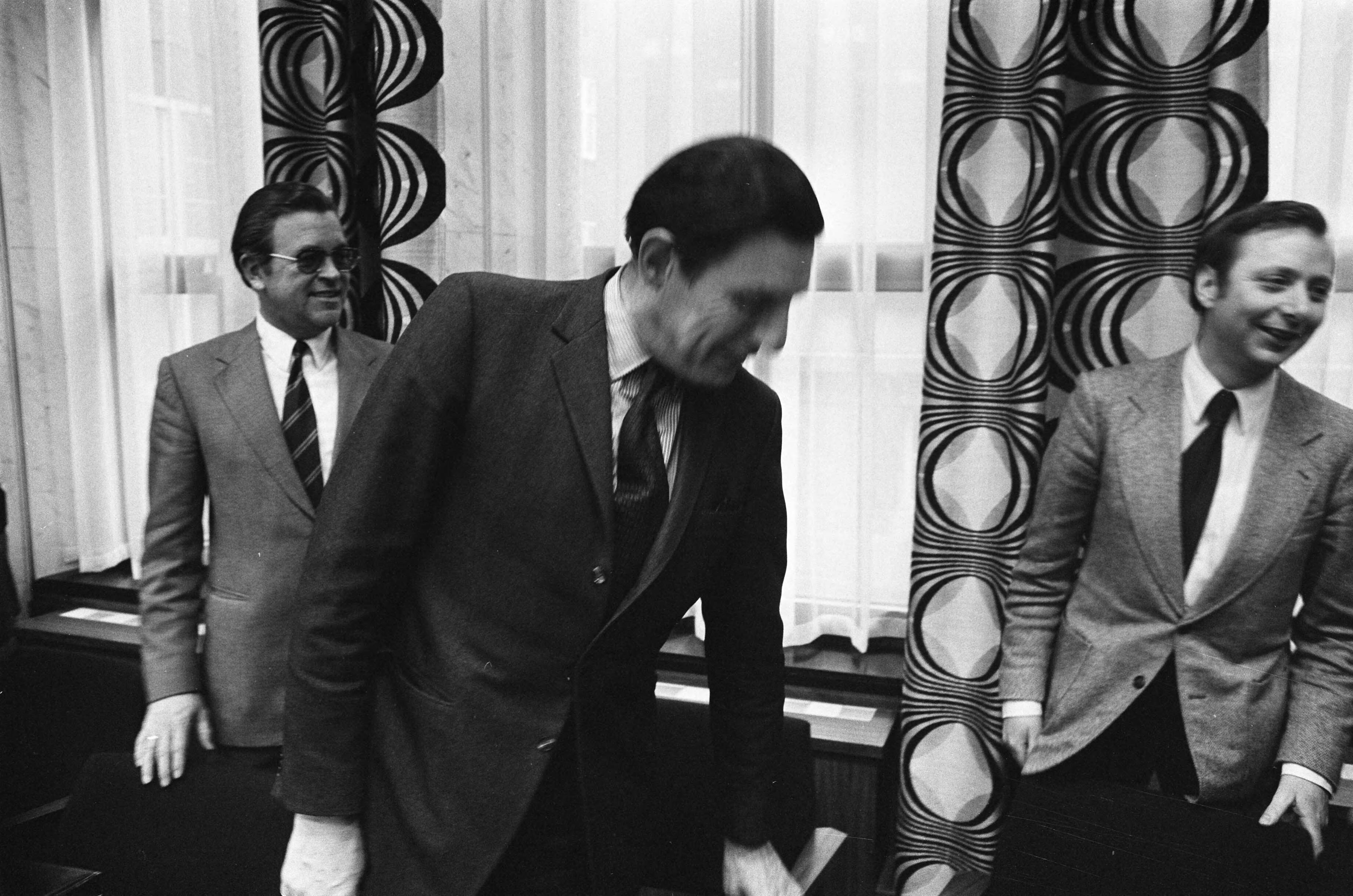 Fotocollectie Anefo — Hoorzitting Kamercommissie Economische Zaken met oliemaatschappijen in Den Haag ; overzicht hoorzitting — Foto: Verhoeff, Bert / Anefo. Licentie: Set B: Rechtenvrij / Publiek Domein. Bron: Nationaal Archief. http://hdl.handle.net/10648/ac63dbd4-d0b4-102d-bcf8-003048976d84