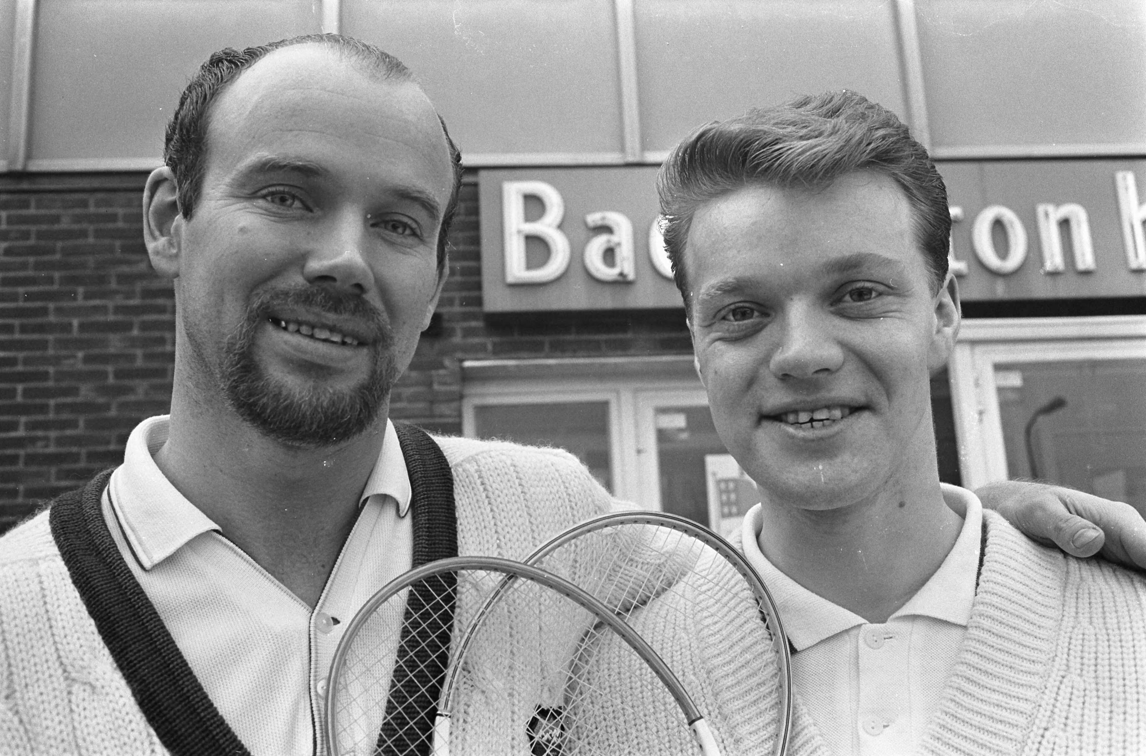 Fotocollectie Anefo — Badminton, Internationale kampioenschappen te Haarlem, Deense herendubbel Kops (l) en Bacher — Foto: Koch, Eric / Anefo. Licentie: Set B: Rechtenvrij / Publiek Domein. Bron: Nationaal Archief. http://hdl.handle.net/10648/ab3576aa-d0b4-102d-bcf8-003048976d84
