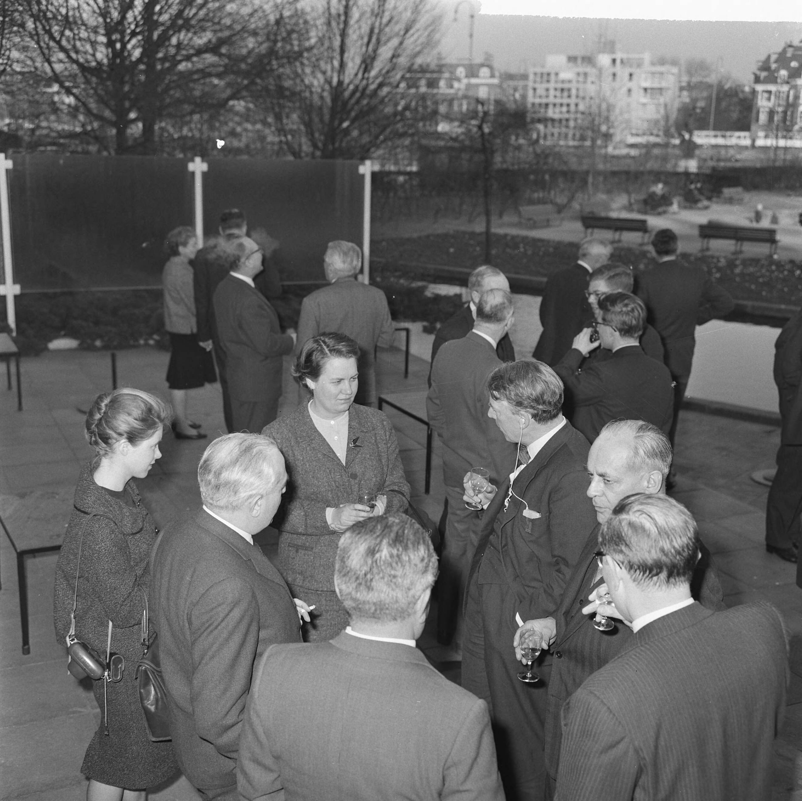 Fotocollectie Anefo — Opdracht Congresgebouw gemeente Den Haag , reportage — Foto: Nijs, Jac. de / Anefo. Licentie: Set B: Rechtenvrij / Publiek Domein. Bron: Nationaal Archief. http://hdl.handle.net/10648/aa6387e4-d0b4-102d-bcf8-003048976d84