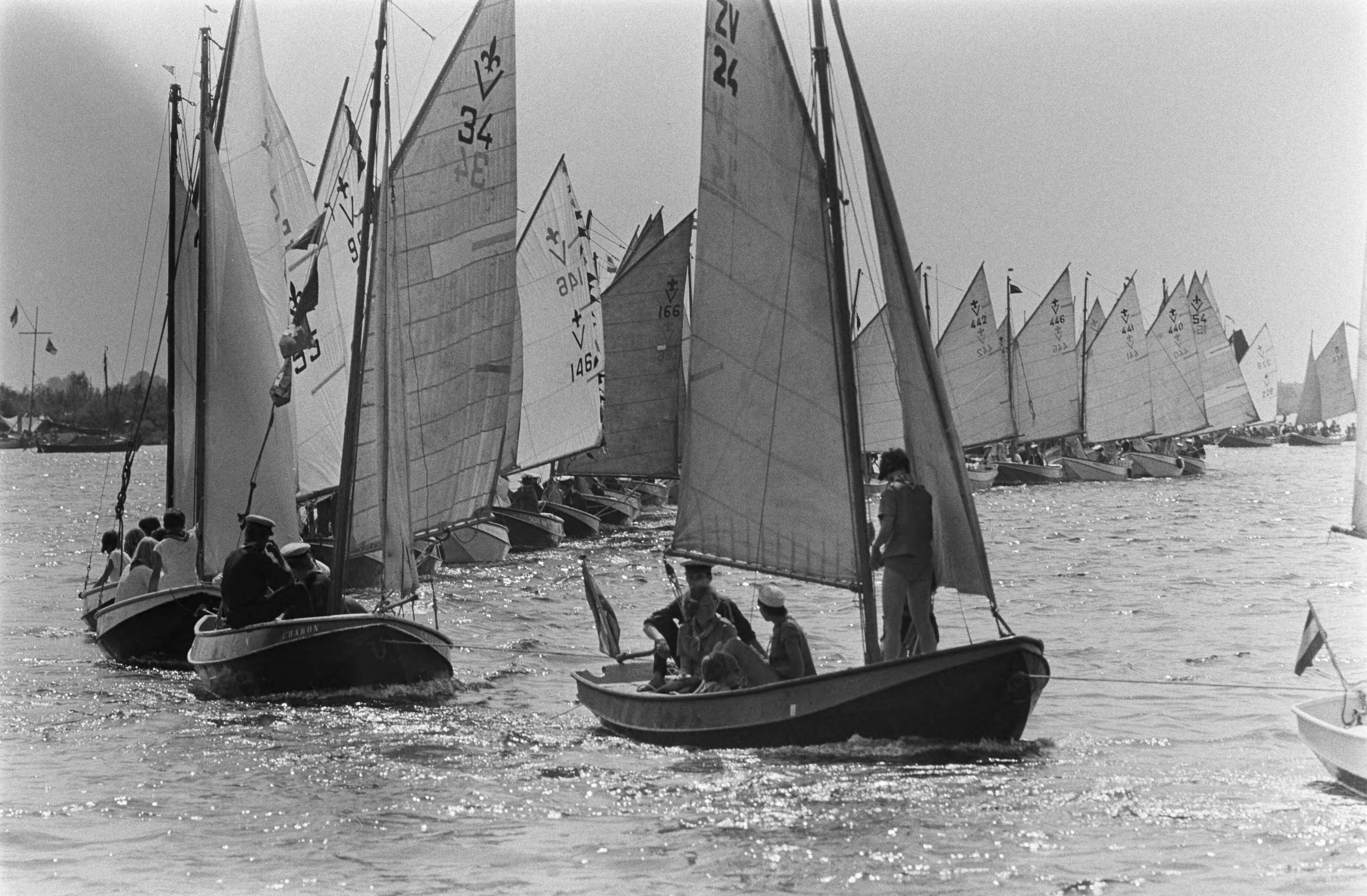 Fotocollectie Anefo — Prins Bernhard bij Nationaal Waterkamp 1970 te Vinkeveen — Foto: Evers, Joost / Anefo. Licentie: Set B: Rechtenvrij / Publiek Domein. Bron: Nationaal Archief. http://hdl.handle.net/10648/ab9baad8-d0b4-102d-bcf8-003048976d84