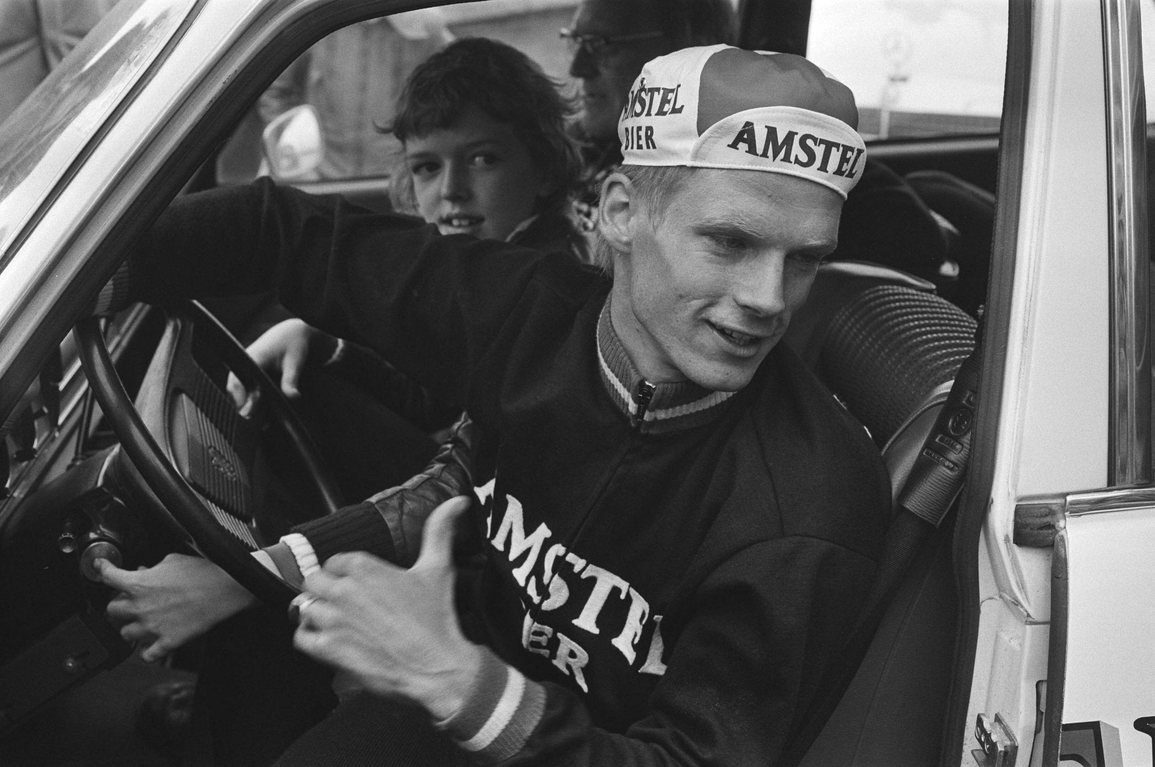 Fotocollectie Anefo — Proloog Olympias Tour in Scheveningen. Leo van Vliet — Foto: Peters, Hans / Anefo. Licentie: Set B: Rechtenvrij / Publiek Domein. Bron: Nationaal Archief. http://hdl.handle.net/10648/ac84c452-d0b4-102d-bcf8-003048976d84