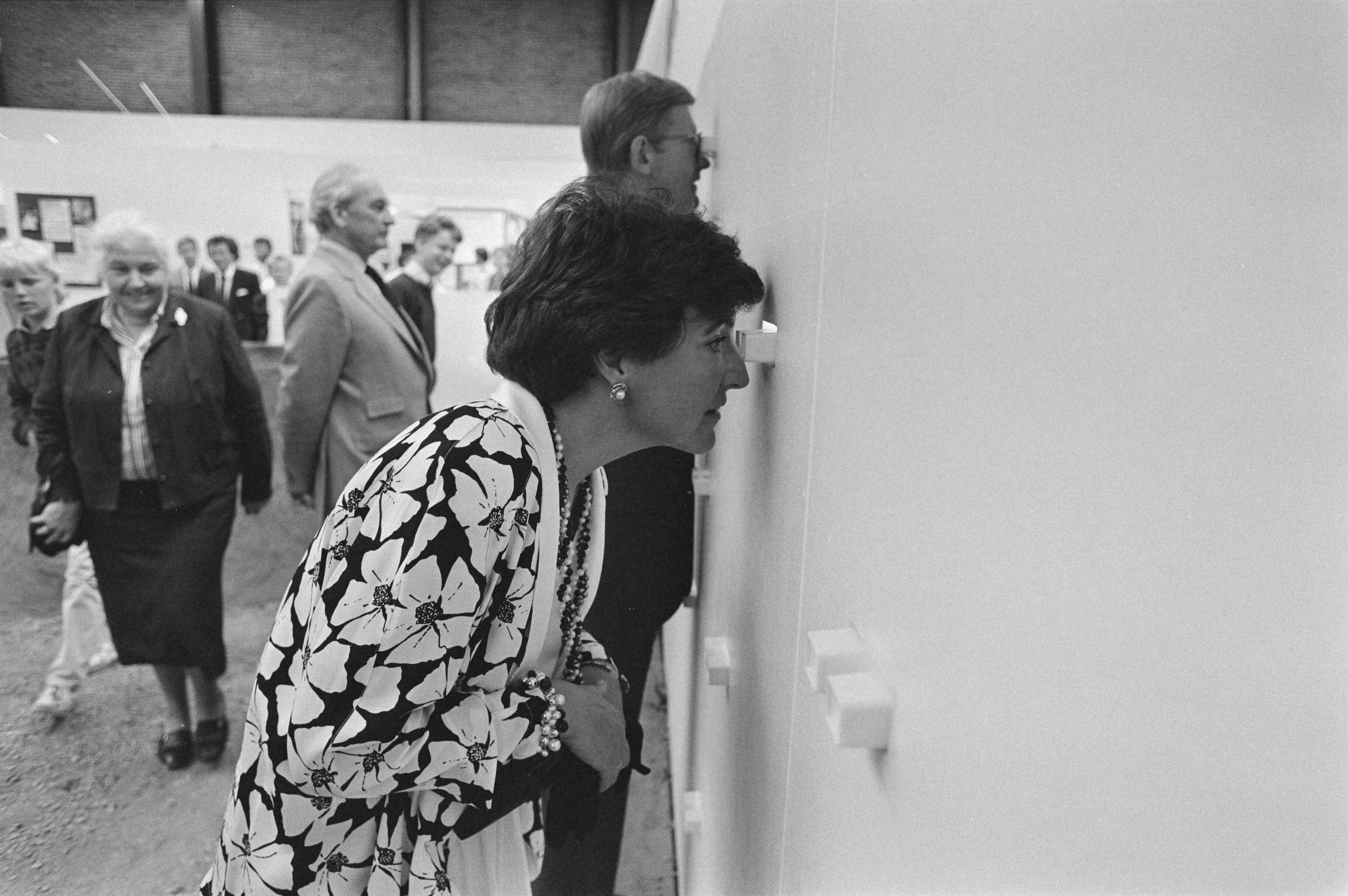 Fotocollectie Anefo — Prinses Margriet en Pieter van Vollenhoven op Space 86 in Utrecht — Foto: Bogaerts, Rob / Anefo. Licentie: Set B: Rechtenvrij / Publiek Domein. Bron: Nationaal Archief. http://hdl.handle.net/10648/ad54a17c-d0b4-102d-bcf8-003048976d84