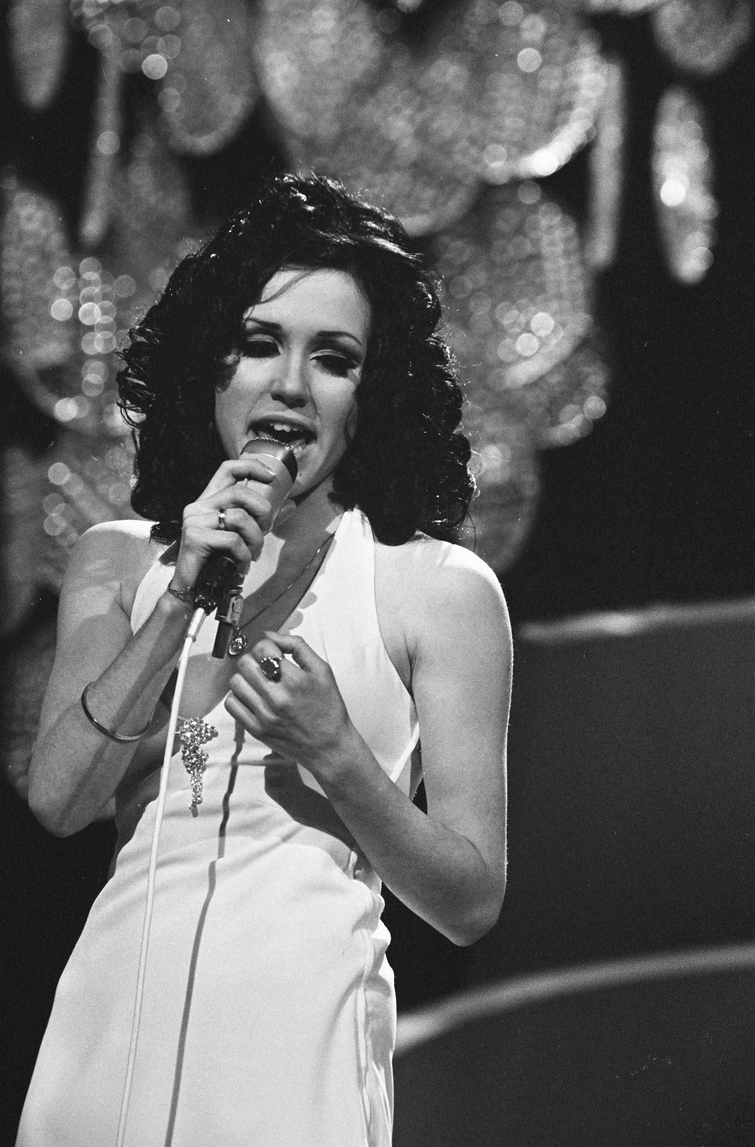 Fotocollectie Anefo — Nationale finale van het Eurovisie Songfestival in Scheveningen Patricia Paay — Foto: Koch, Eric / Anefo. Licentie: Set B: Rechtenvrij / Publiek Domein. Bron: Nationaal Archief. http://hdl.handle.net/10648/ab5ffcb8-d0b4-102d-bcf8-003048976d84