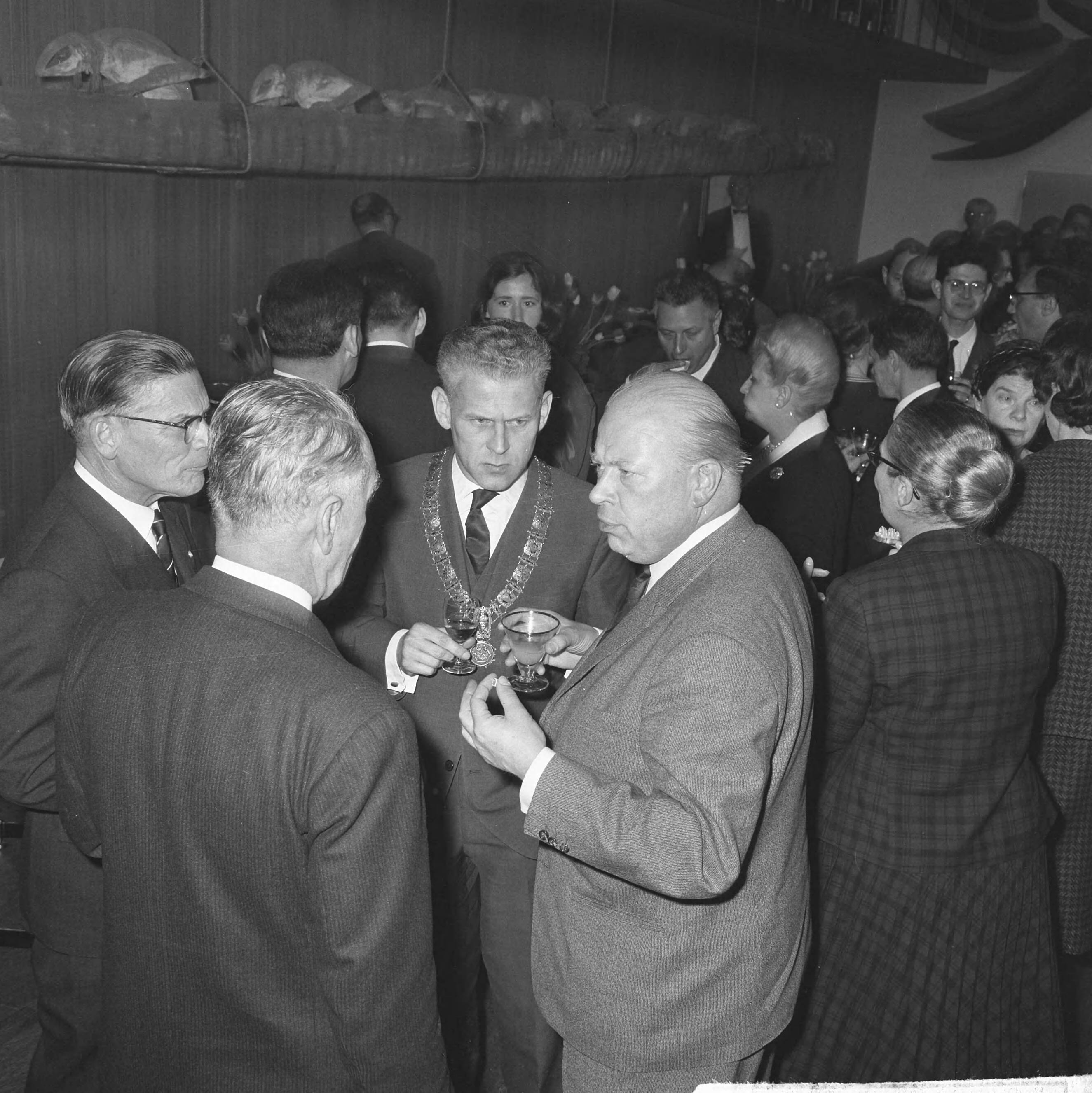 Fotocollectie Anefo — Opdracht Congresgebouw gemeente Den Haag — Foto: Nijs, Jac. de / Anefo. Licentie: Set B: Rechtenvrij / Publiek Domein. Bron: Nationaal Archief. http://hdl.handle.net/10648/aa637876-d0b4-102d-bcf8-003048976d84