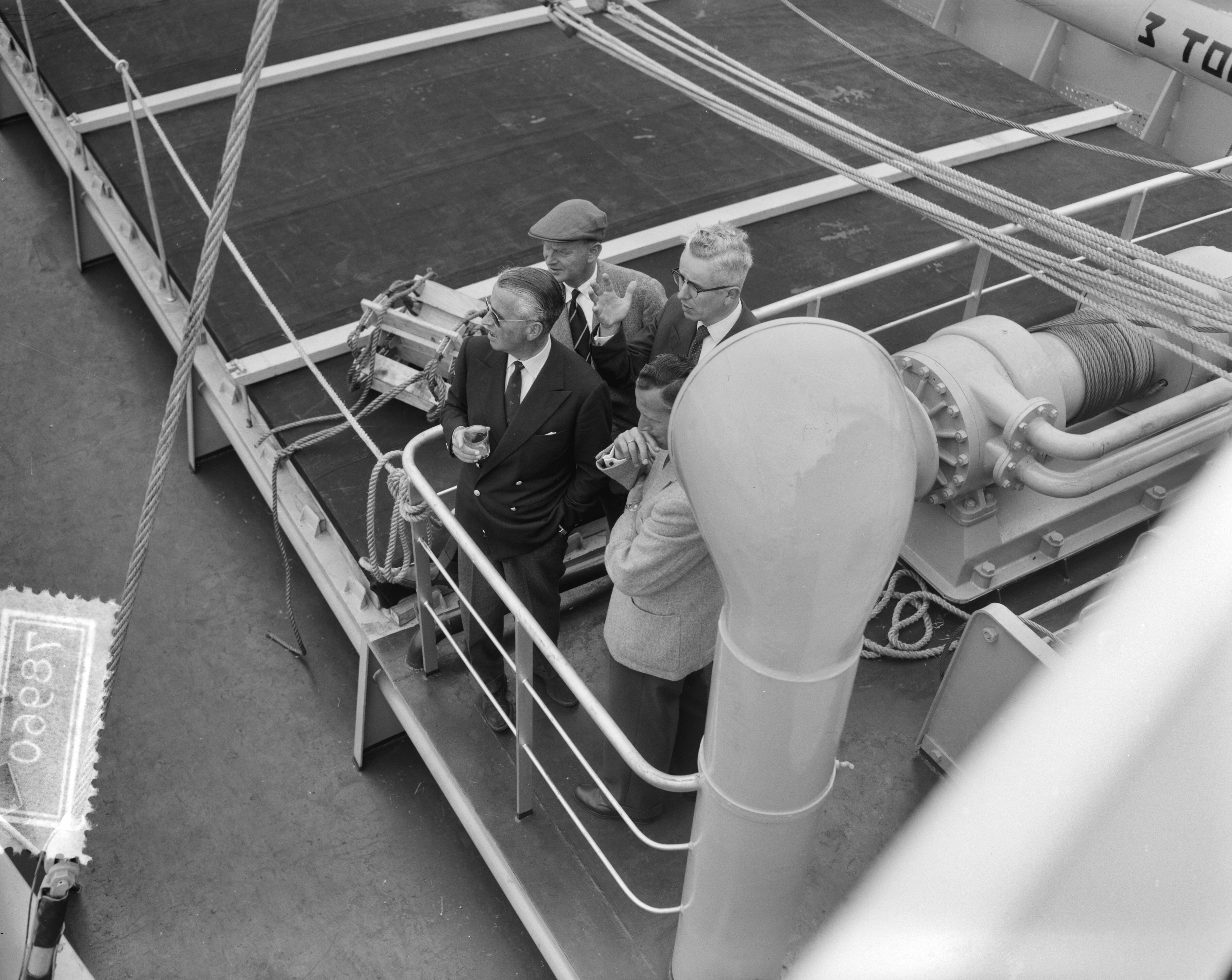 Fotocollectie Anefo — Proefvaart "Mary North" van N.V. Zaanlandse Scheepvaartmaatschappij Zaandam — Foto: Pot, Harry / Anefo. Licentie: Set B: Rechtenvrij / Publiek Domein. Bron: Nationaal Archief. http://hdl.handle.net/10648/a94bdf6e-d0b4-102d-bcf8-003048976d84