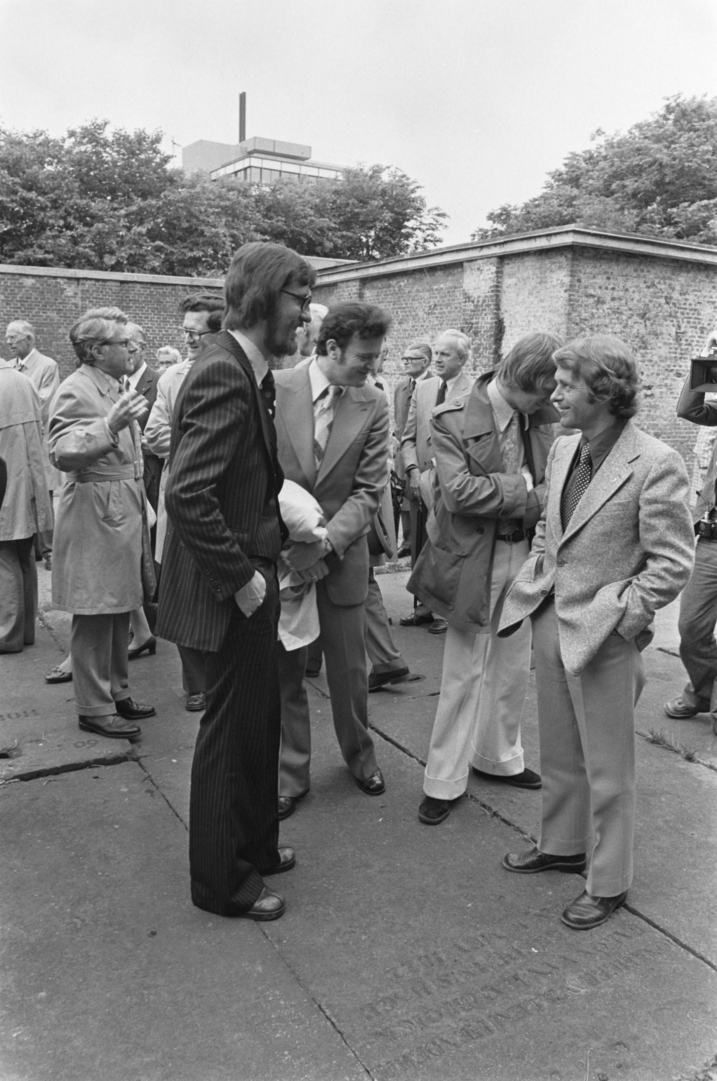 Fotocollectie Anefo — Groen van Prinsteren herdenking in Den Haag , opdracht Nederlandse Gedachten — Foto: Mieremet, Rob / Anefo. Licentie: Set B: Rechtenvrij / Publiek Domein. Bron: Nationaal Archief. http://hdl.handle.net/10648/ac8418d6-d0b4-102d-bcf8-003048976d84