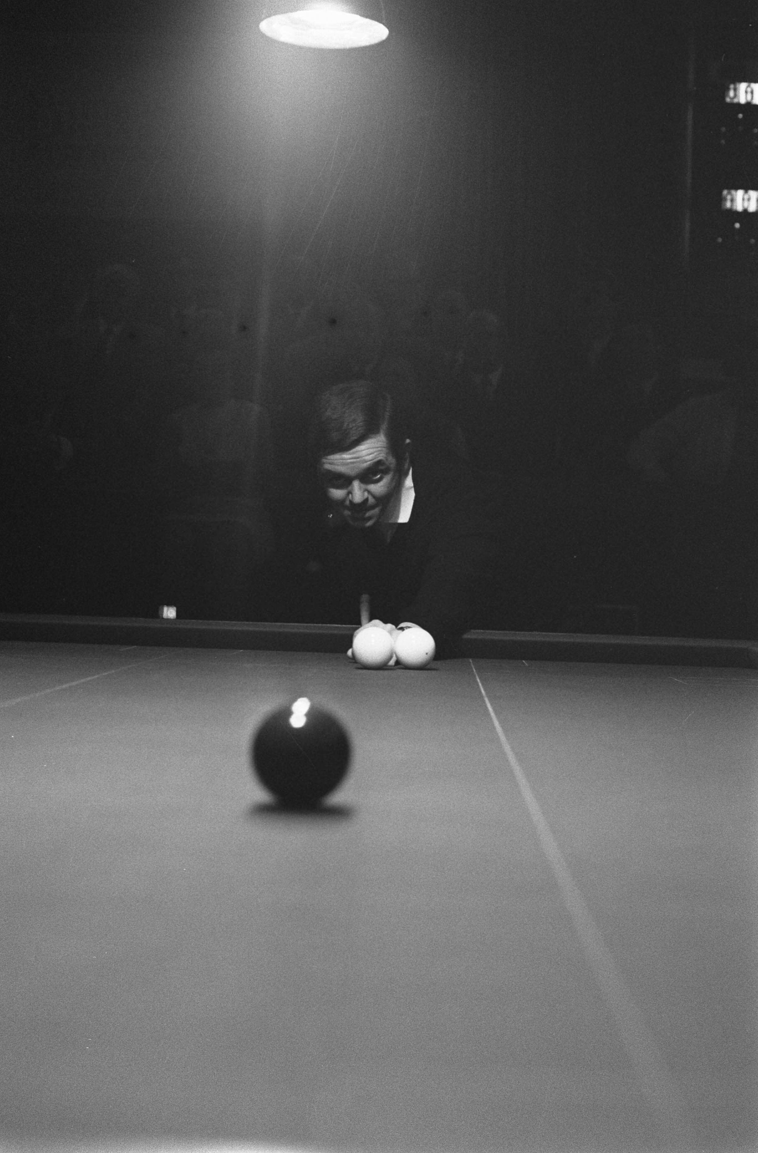 Fotocollectie Anefo — Wereldkampioenschap Ankerkader 47/2 biljarten in Groningen Schrauwen, aktie — Foto: Verhoeff, Bert / Anefo. Licentie: Set B: Rechtenvrij / Publiek Domein. Bron: Nationaal Archief. http://hdl.handle.net/10648/ab6c673c-d0b4-102d-bcf8-003048976d84