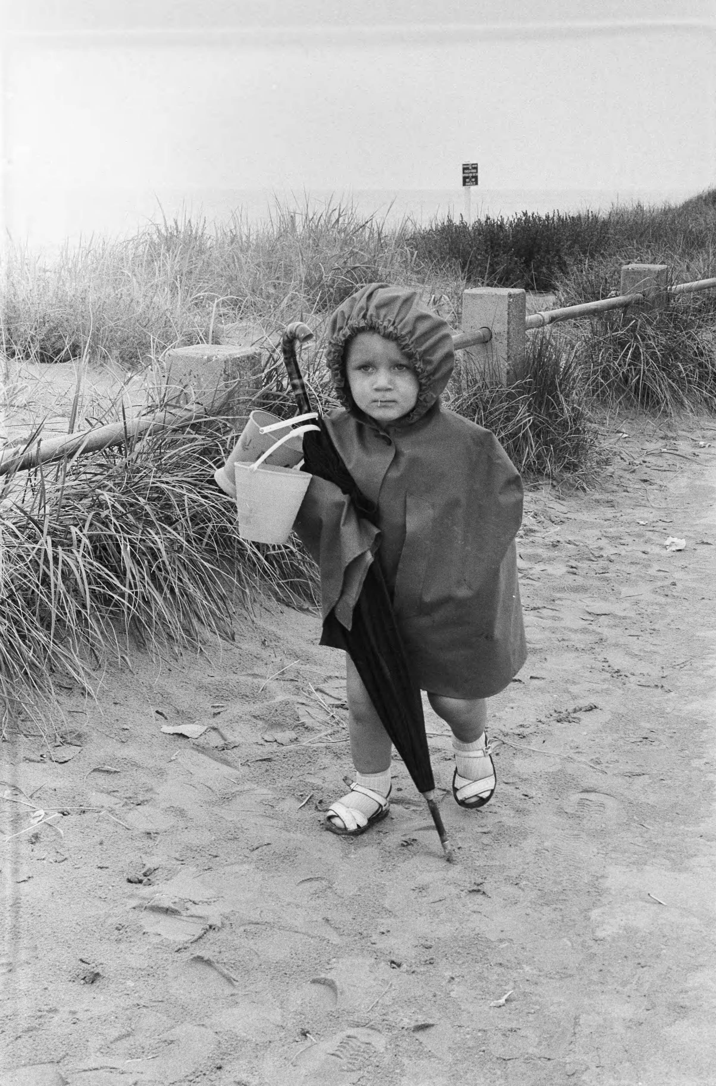 Fotocollectie Anefo — Wisselvallig klimaat op Zandvoort — Foto: Pot, Harry / Anefo. Licentie: Set B: Rechtenvrij / Publiek Domein. Bron: Nationaal Archief. http://hdl.handle.net/10648/aa1085ee-d0b4-102d-bcf8-003048976d84