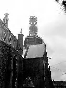 Fotocollectie Anefo — Restauratie Grote Kerk te Den Haag — Foto: Pot, Harry / Anefo. Licentie: Set B: Rechtenvrij / Publiek Domein. Bron: Nationaal Archief. http://hdl.handle.net/10648/a94a144a-d0b4-102d-bcf8-003048976d84