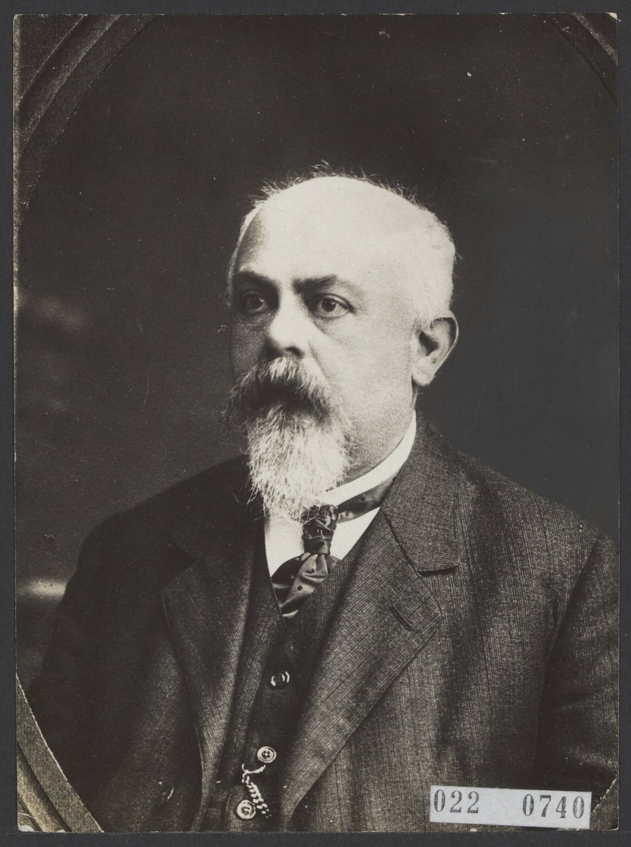 Fotocollectie Elsevier Binnenland — J. van Staart, oud-lid van de gemeenteraad van Vlissingen — Foto: Fotopersbureau "Holland". Licentie: Set B: Rechtenvrij / Publiek Domein. Bron: Nationaal Archief. http://hdl.handle.net/10648/add30346-d0b4-102d-bcf8-003048976d84