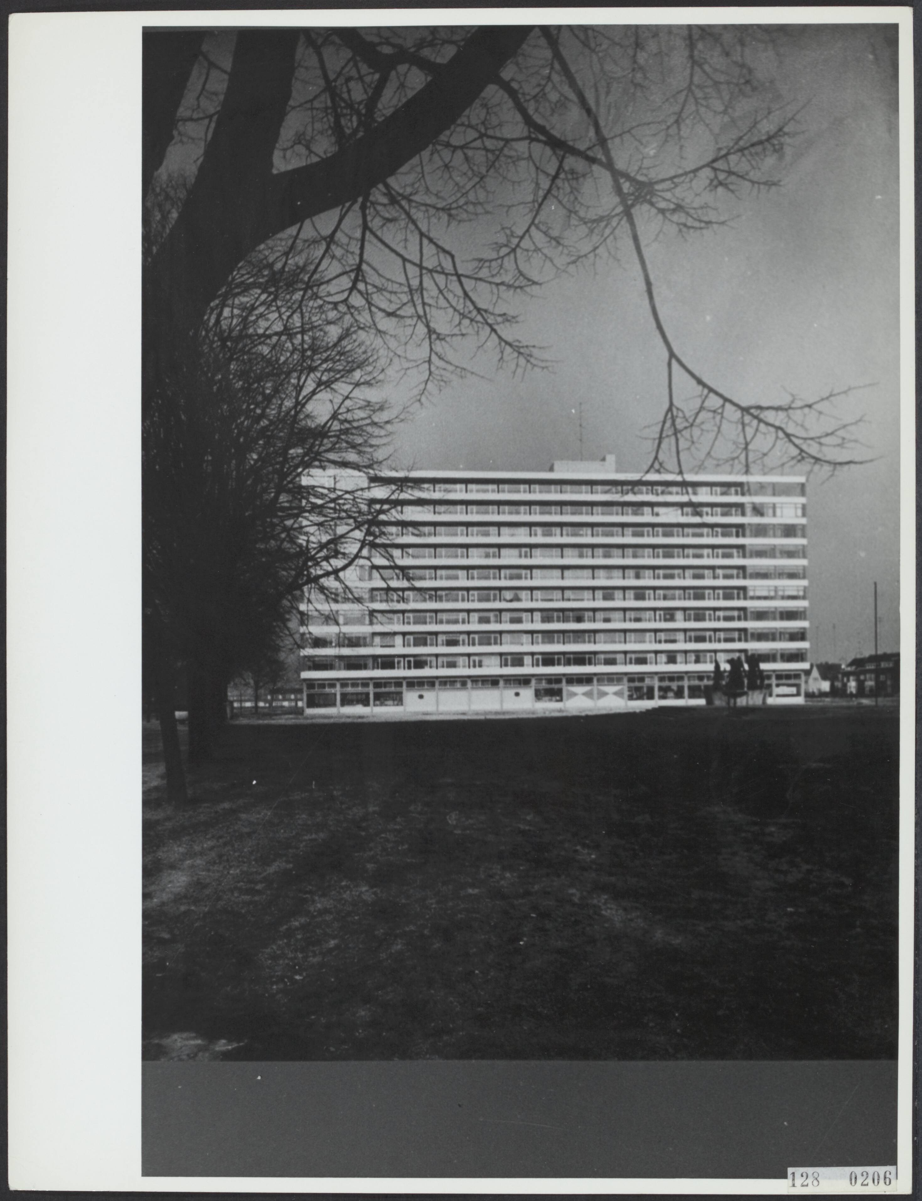 Bezienswaardigheden, tentoonstelling architectuur — Foto: Lahaye, Frans. — Licentie: Set B: Rechtenvrij / Publiek Domein. Bron: Nationaal Archief. http://hdl.handle.net/10648/af417956-d0b4-102d-bcf8-003048976d84