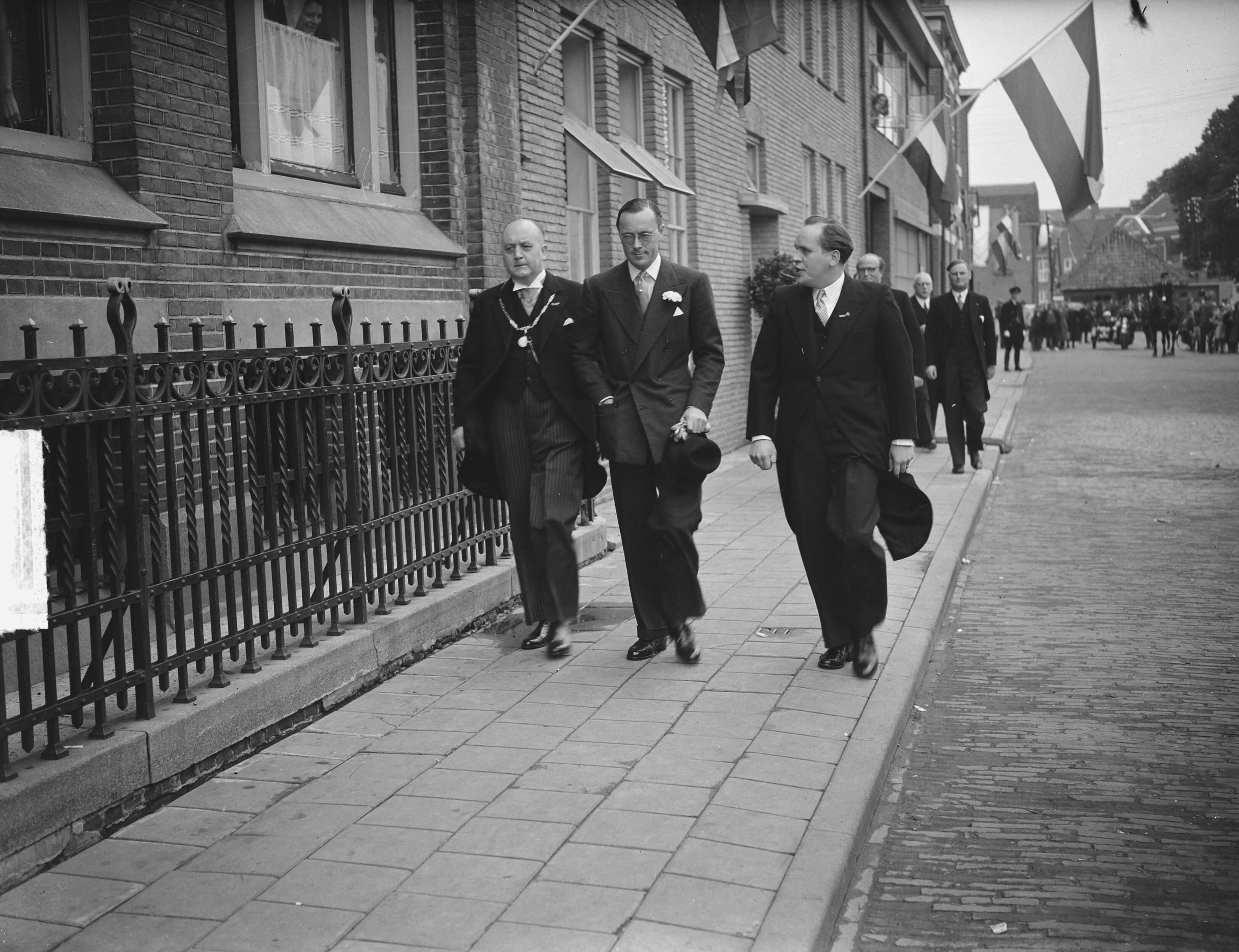 Fotocollectie Anefo — Prins Bernhard in Veenendaal — Foto: Winterbergen, Rolf / Anefo. Licentie: Set B: Rechtenvrij / Publiek Domein. Bron: Nationaal Archief. http://hdl.handle.net/10648/a8c83c18-d0b4-102d-bcf8-003048976d84