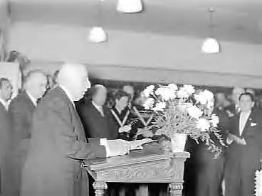 Fotocollectie Anefo — Opening ontvangstcentrum van het Spaans, Portugees en Ibero-Amerikaans Instituut te Utrecht door de Spaanse ambassadeur, de hertog van Baene — Foto: Bilsen, Joop van / Anefo. Licentie: Set B: Rechtenvrij / Publiek Domein. Bron: Nationaal Archief. http://hdl.handle.net/10648/a977e29e-d0b4-102d-bcf8-003048976d84