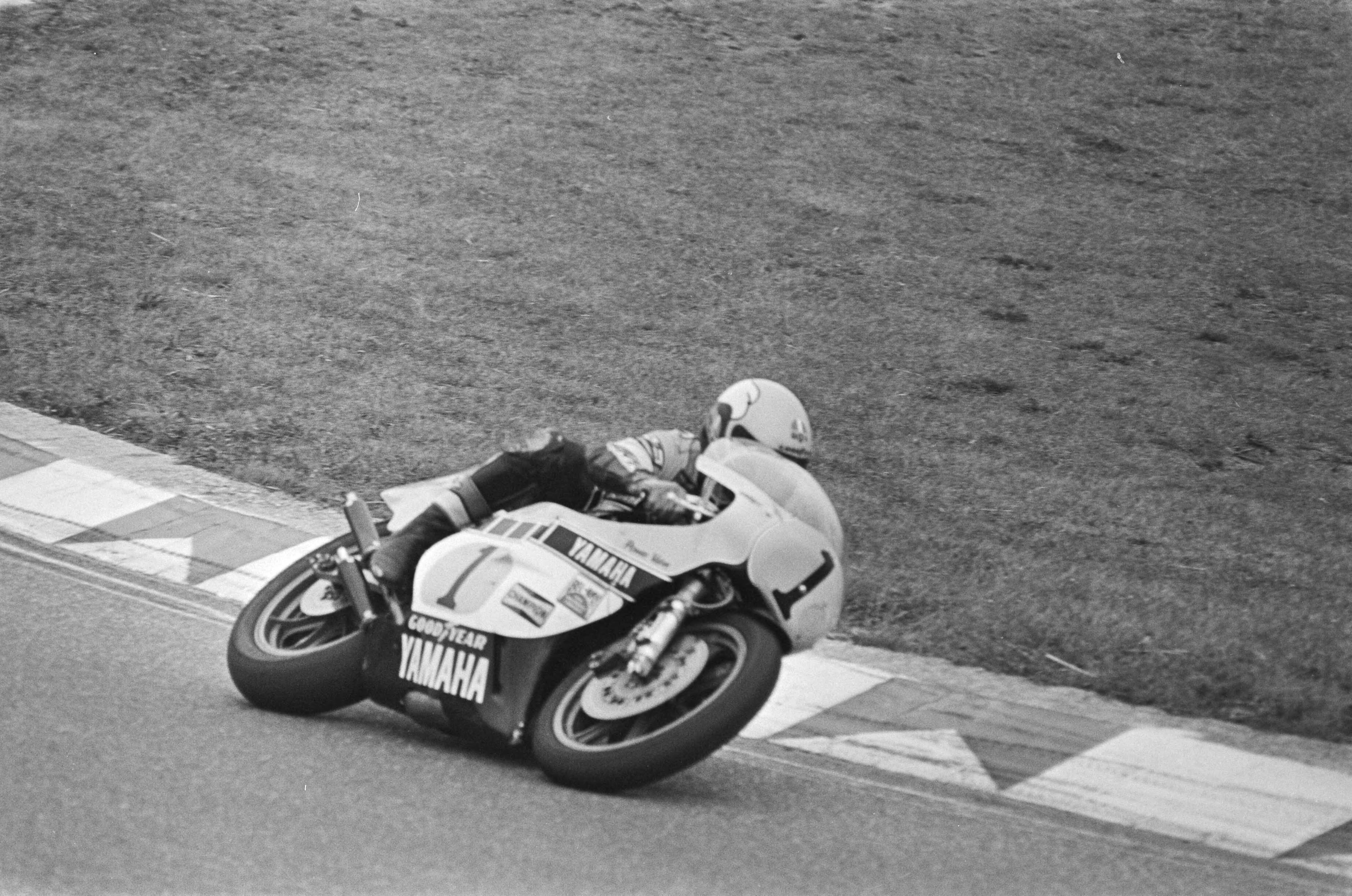 Internationale Olof-races 1980 in Zandvoort — Jack Middelburg — Foto: Antonisse, Marcel / Anefo. Licentie: Set B: Rechtenvrij / Publiek Domein. Bron: Nationaal Archief. http://hdl.handle.net/10648/ace7cb9c-d0b4-102d-bcf8-003048976d84