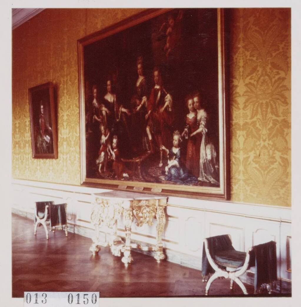 Paleis Huis ten Bosch te Den Haag — Interieur — Foto: Onbekend / RVD. Licentie: Set B: Rechtenvrij / Publiek Domein. Bron: Nationaal Archief. http://hdl.handle.net/10648/afa8d40c-d0b4-102d-bcf8-003048976d84
