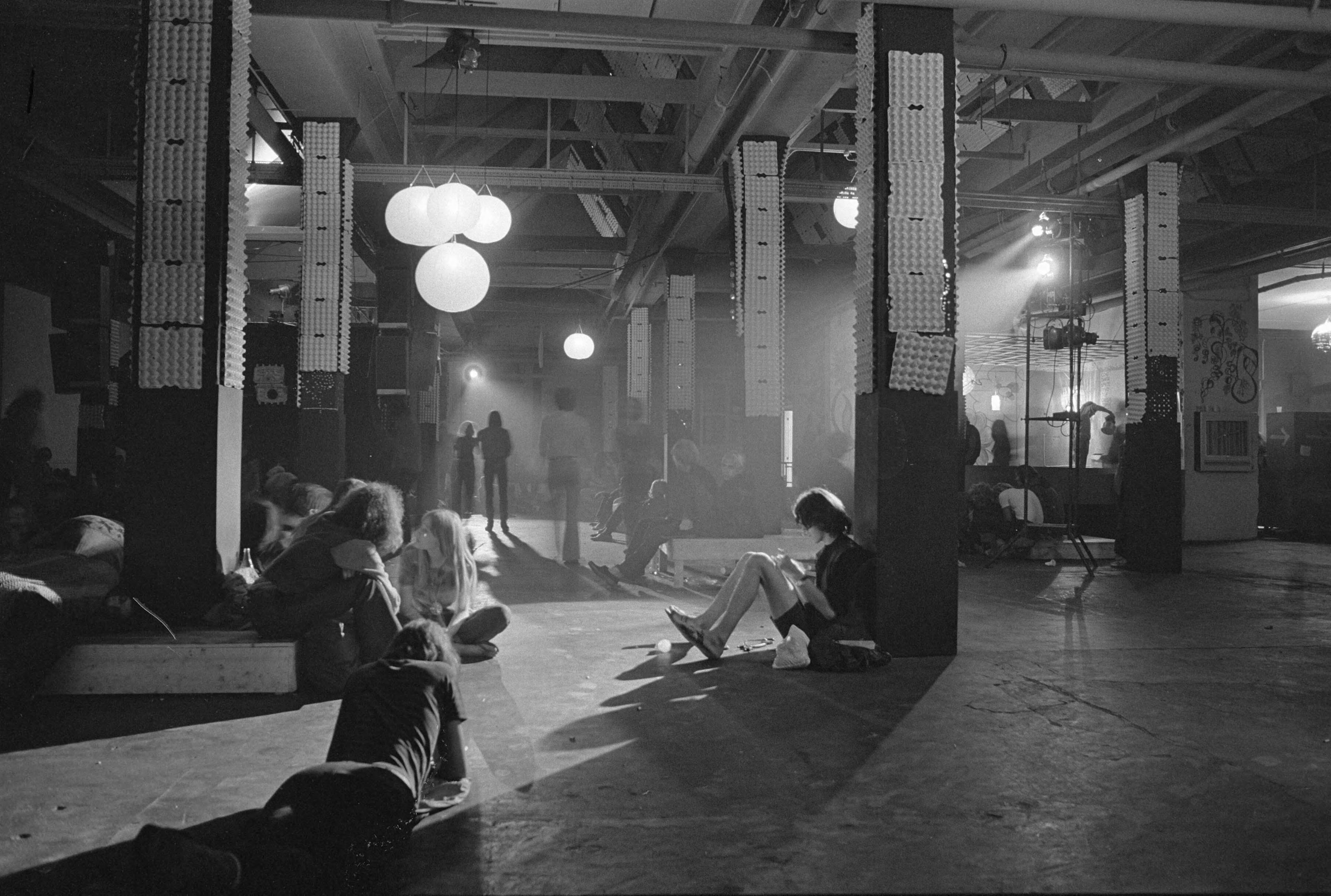 Fotocollectie Anefo — Fantasio II in Haarlemmerhouttuinen — Foto: Mieremet, Rob / Anefo. Licentie: Set B: Rechtenvrij / Publiek Domein. Bron: Nationaal Archief. http://hdl.handle.net/10648/ab9c5276-d0b4-102d-bcf8-003048976d84