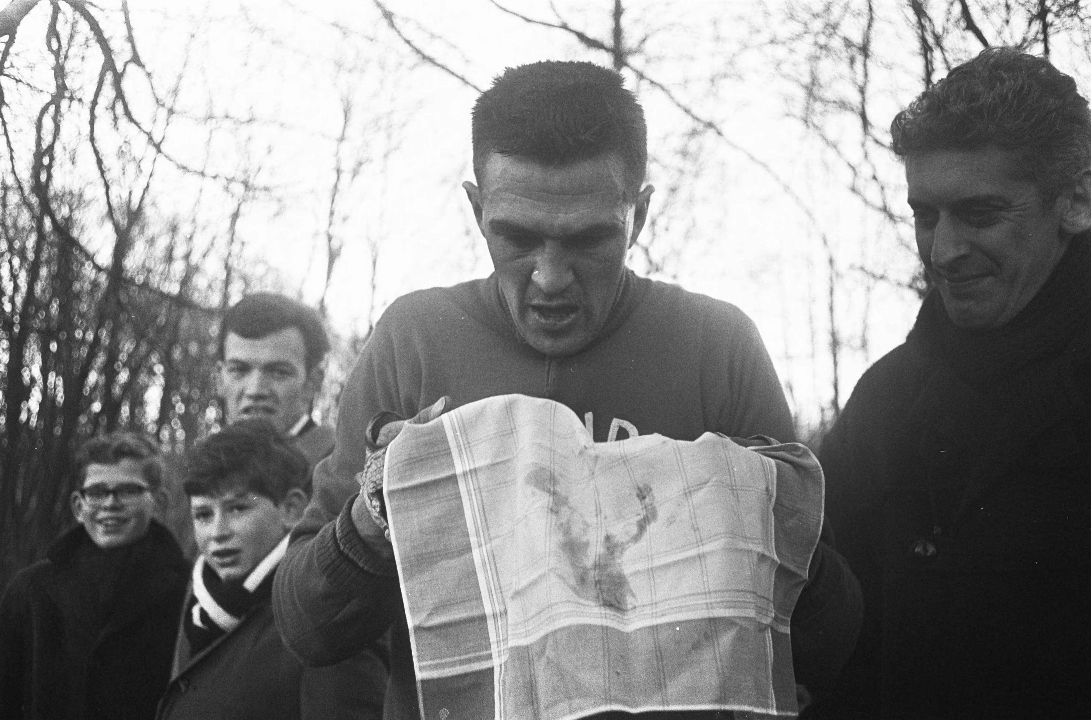 Fotocollectie Anefo — Katerkoers 1968 te Wassenaar. Cock van der Hulst — Foto: Koch, Eric / Anefo. Licentie: Set B: Rechtenvrij / Publiek Domein. Bron: Nationaal Archief. http://hdl.handle.net/10648/ab3123ca-d0b4-102d-bcf8-003048976d84