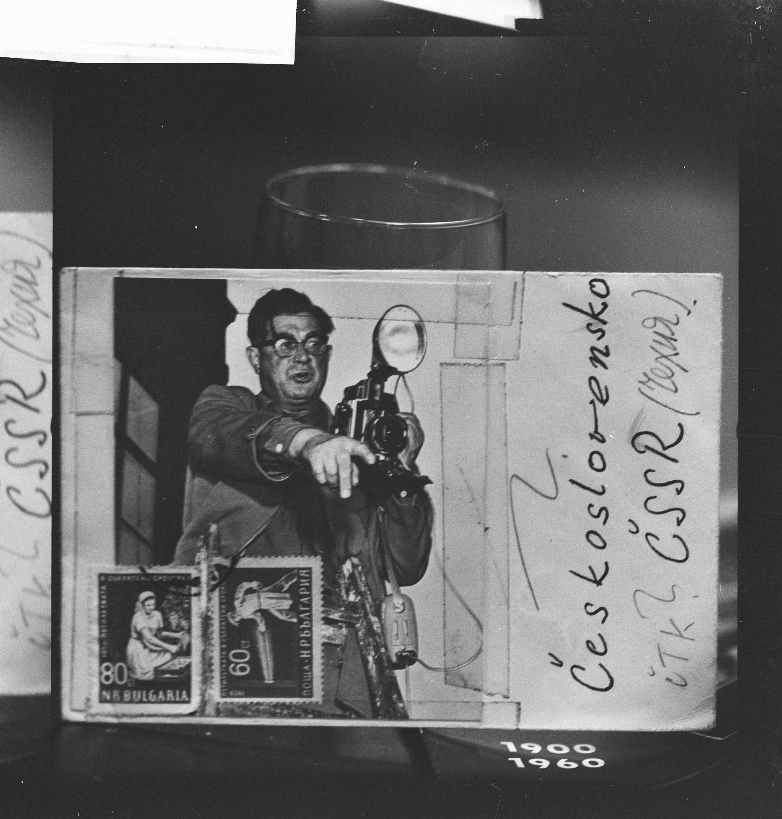 Fotocollectie Anefo — Fotocompositie (opdracht Gemeentemuseum te Den Haag) — Foto: Nijs, Jac. de / Anefo. Licentie: Set B: Rechtenvrij / Publiek Domein. Bron: Nationaal Archief. http://hdl.handle.net/10648/a9e4d908-d0b4-102d-bcf8-003048976d84