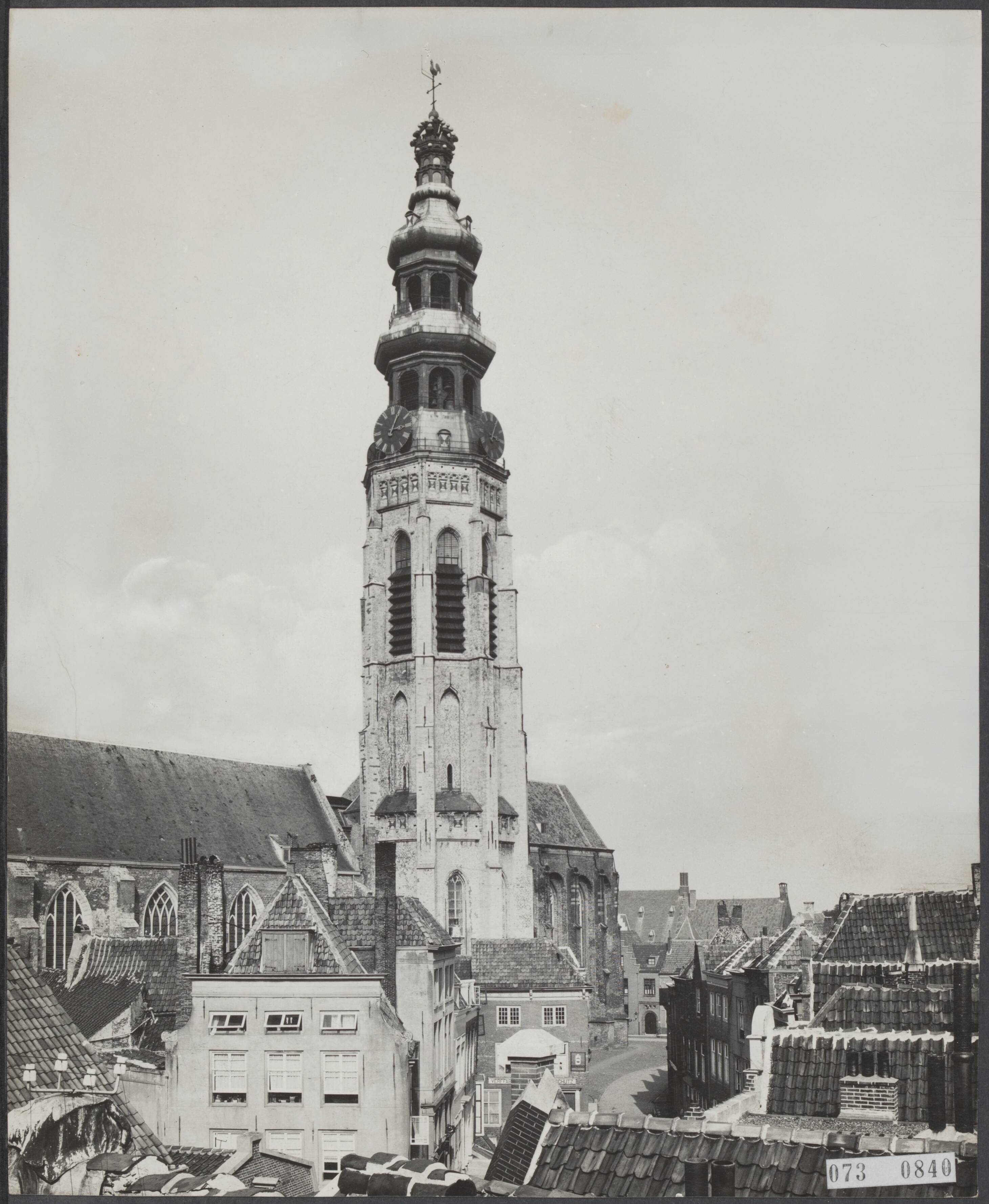 Fotocollectie Elsevier Binnenland — De "Lange Jan" in Middelburg — Foto: Fotograaf Onbekend / Anefo. Licentie: Set B: Rechtenvrij / Publiek Domein. Bron: Nationaal Archief. http://hdl.handle.net/10648/ae15e62a-d0b4-102d-bcf8-003048976d84