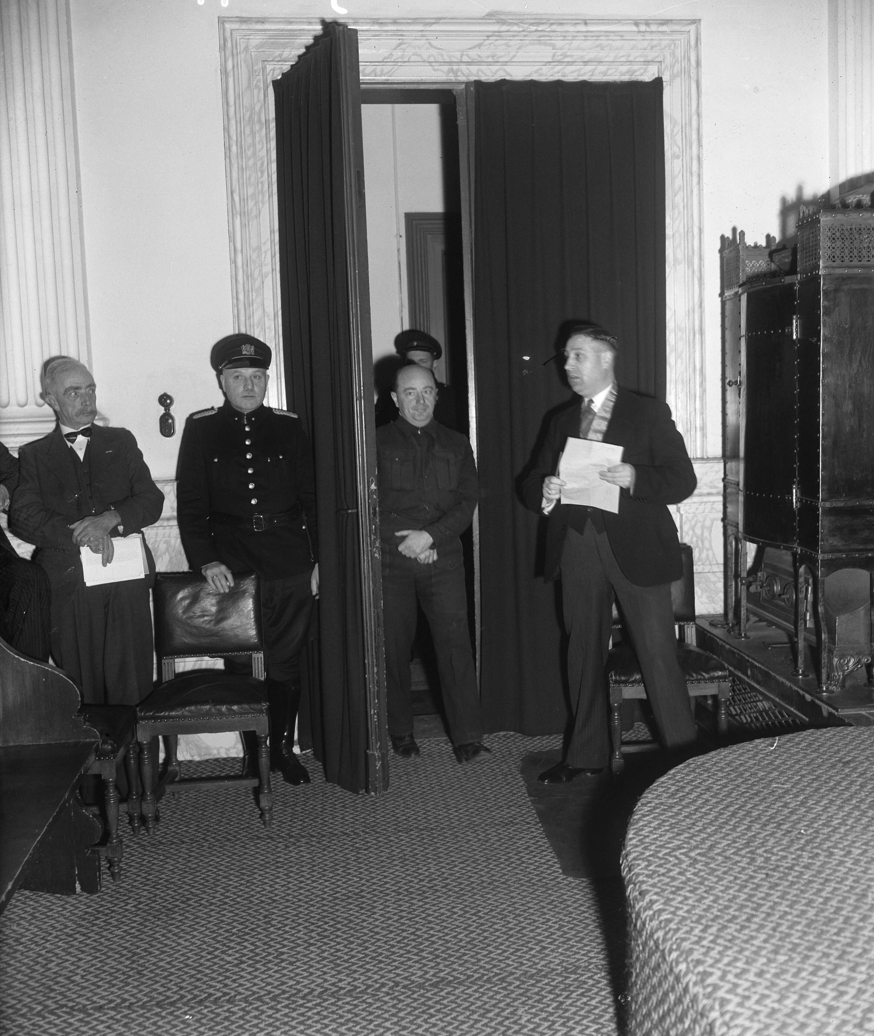Fotocollectie Anefo — Joseph Schreieder van Bijzonder Gerechtshof Leeuwarden — Foto: Merk, Ben / Anefo. Licentie: Set B: Rechtenvrij / Publiek Domein. Bron: Nationaal Archief. http://hdl.handle.net/10648/ad7b54b6-d0b4-102d-bcf8-003048976d84
