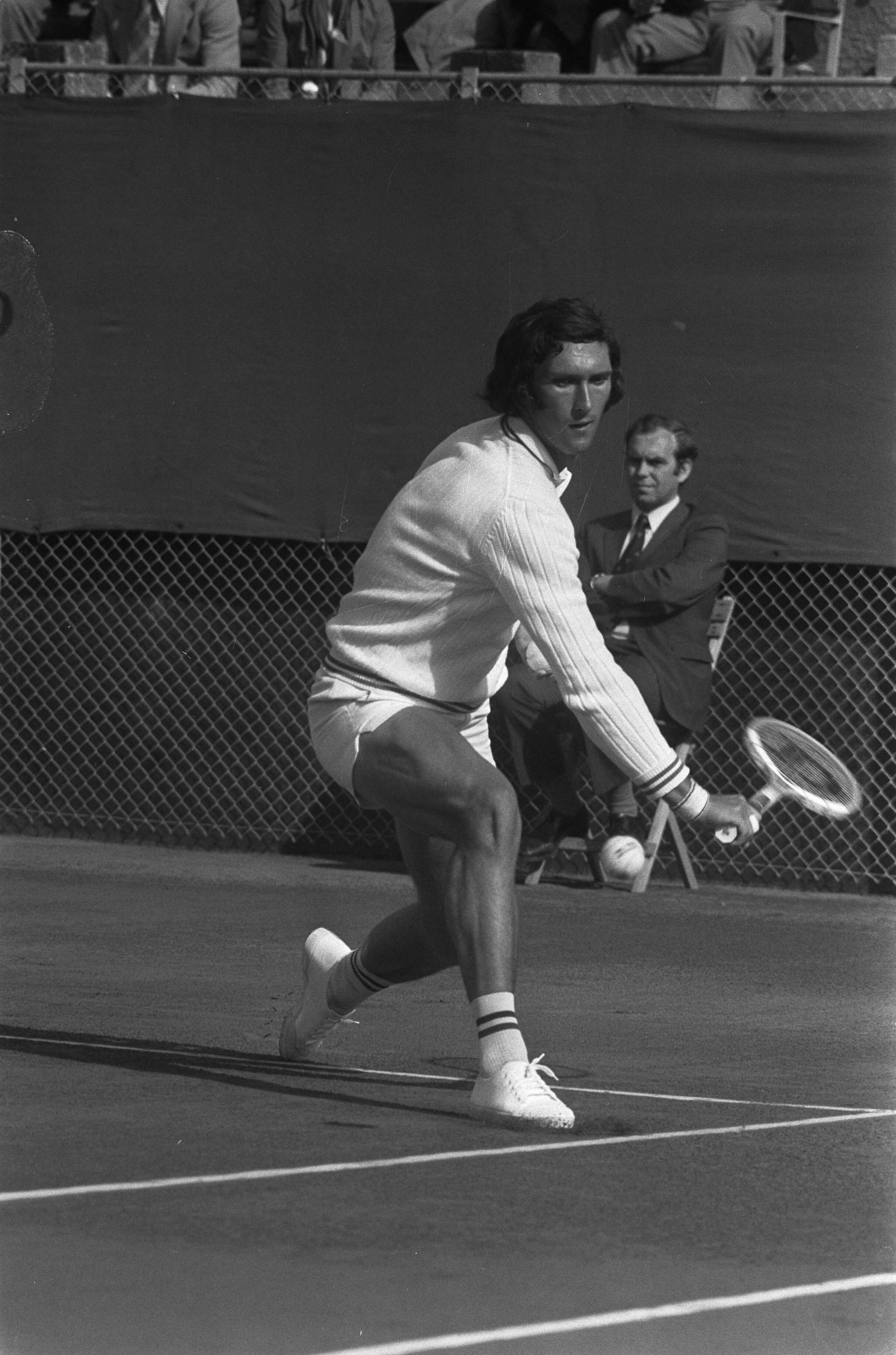 Fotocollectie Anefo — Tennis Davis-Cup Nederland tegen Roemenie te Den Haag , Jan Hordijk in aktie — Foto: Verhoeff, Bert / Anefo. Licentie: Set B: Rechtenvrij / Publiek Domein. Bron: Nationaal Archief. http://hdl.handle.net/10648/ac2caf56-d0b4-102d-bcf8-003048976d84