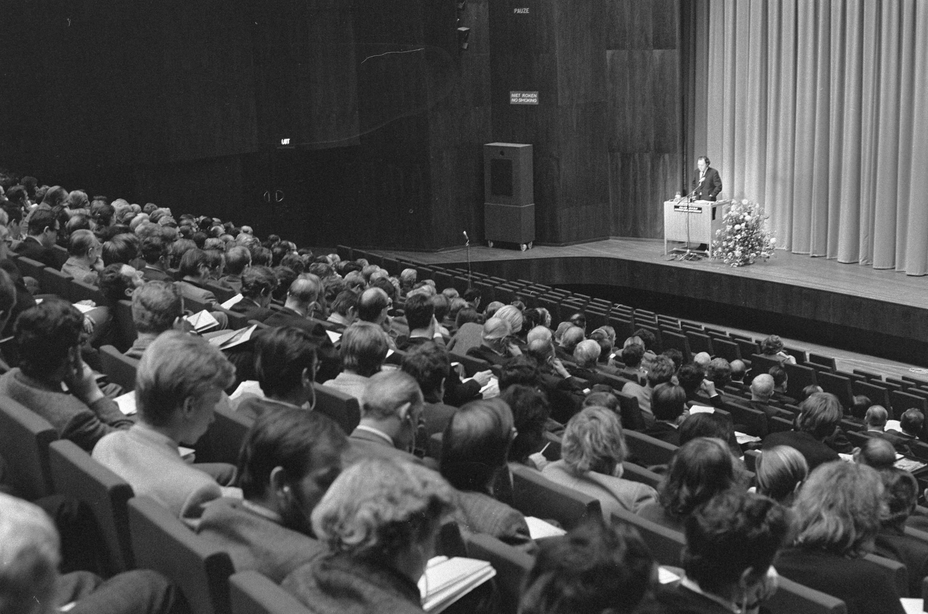 Fotocollectie Anefo — ANWB Recreatiedag, Utrecht — Foto: Punt, W. / Anefo. Licentie: Set B: Rechtenvrij / Publiek Domein. Bron: Nationaal Archief. http://hdl.handle.net/10648/abd9a8ec-d0b4-102d-bcf8-003048976d84