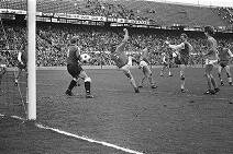 Feyenoord tegen Volendam 2-0, Posthumus scoort 2-0